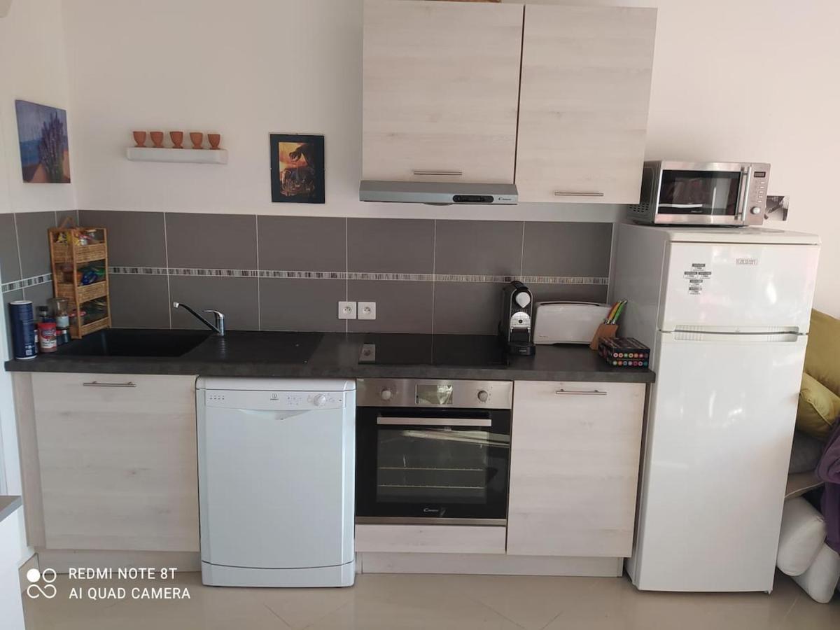 Location Saisonniere Residence Ephyra Gruissan Bagian luar foto